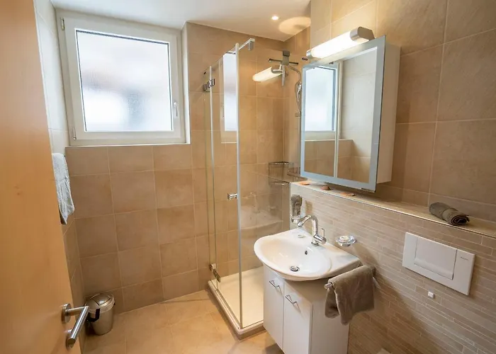 Appartement Chasa Miramunt 6 *